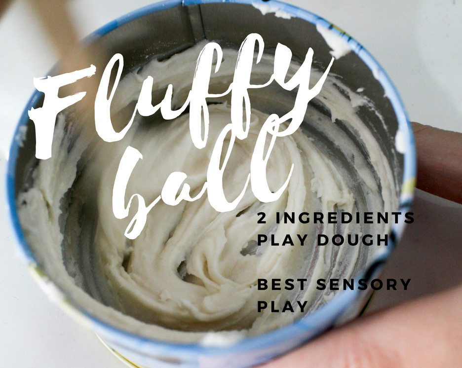 You are currently viewing How to make fluffy ball – 2 ingredients play dough
